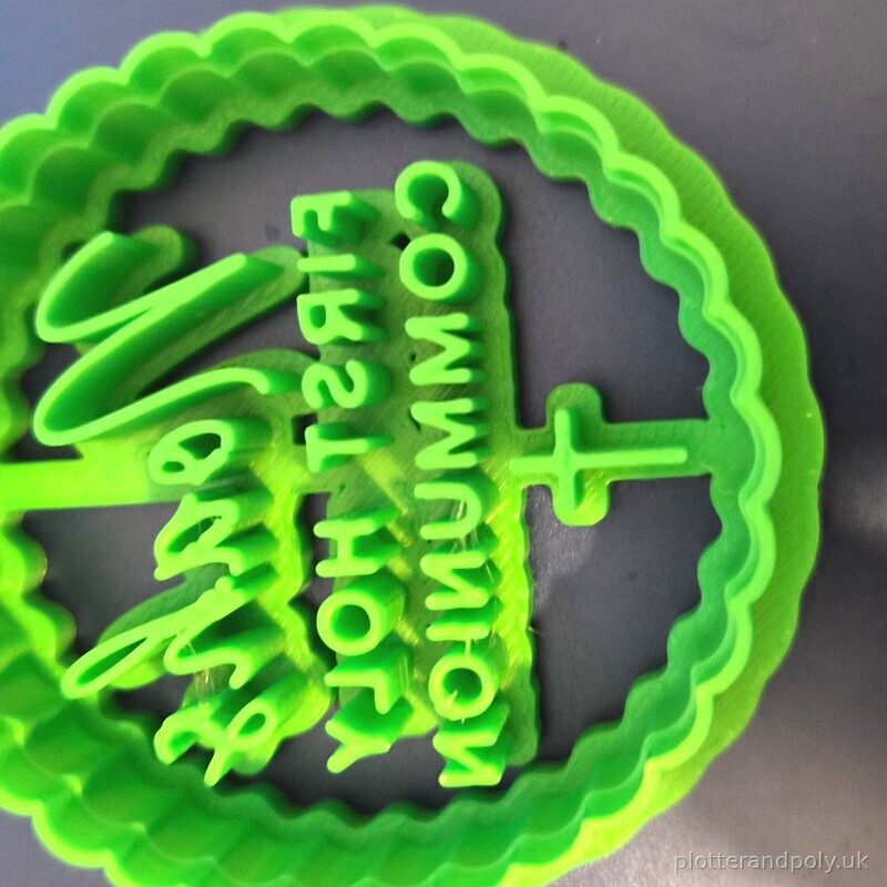 3D printed cookie cutter in green